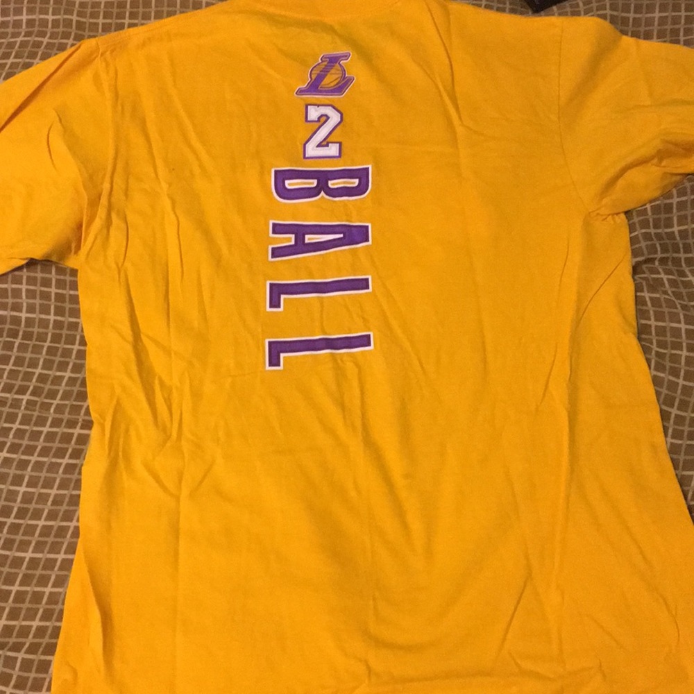 Lonzo ball lakers tee size medium